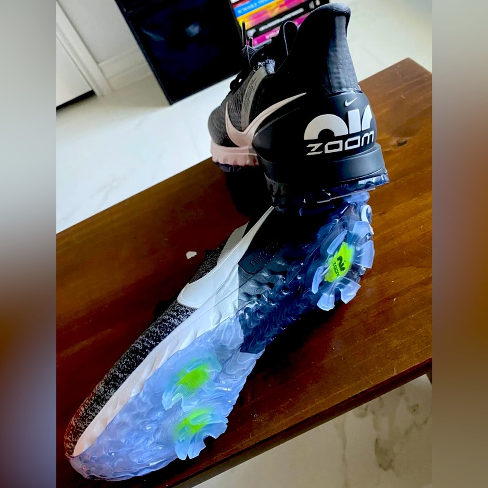 Nike golf waterproof shoes
